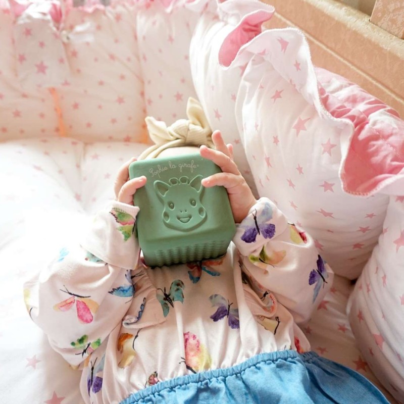 Σόφι Καμηλοπάρδαλη: ΑΚΟΗ - ΟΣΦΡΗΣΗ- ΑΦΗ / Σετ 3 παιχνιδιών που διεγείρουν τις αισθήσεις