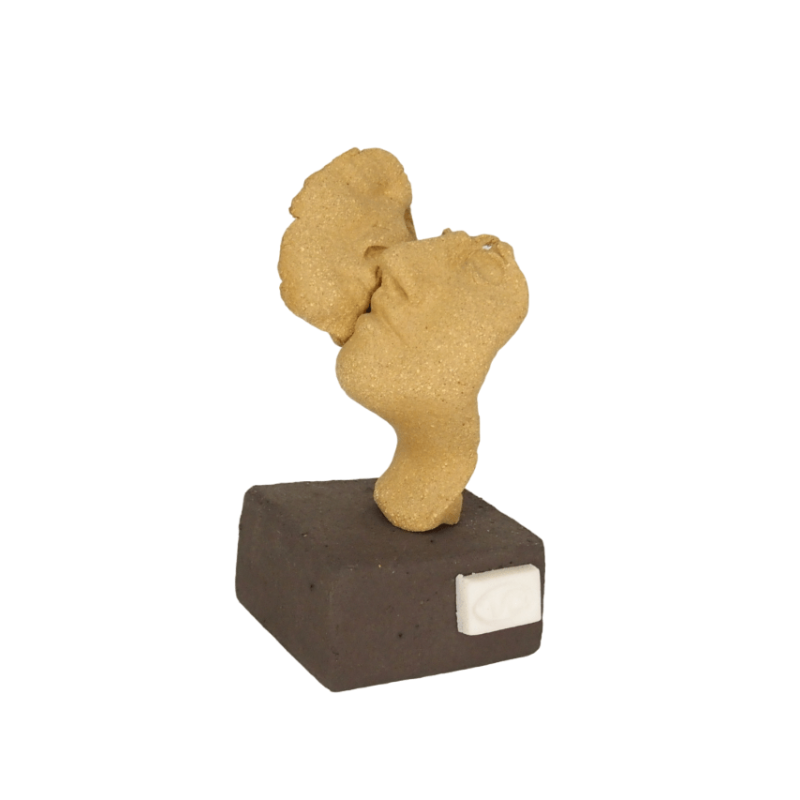 Επιτραπέζιο γλυπτό "φιλί"