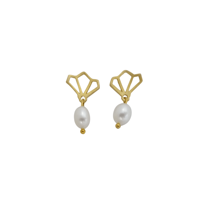 Σκουλαρίκια ορείχαλκου χρυσό “Γεωμετρική αρμονία με μαργαριτάρι”
