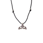 Κολιέ με ουρά δελφινιού σε μαύρο κορδόνι
