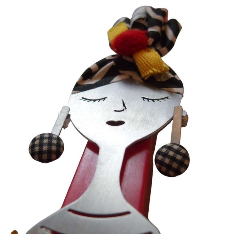 Λαμπάδα με γυναικεία φιγούρα με σκουλαρίκια