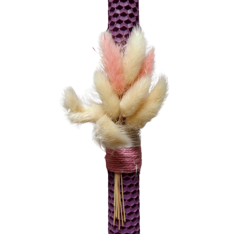 Λαμπάδα από μωβ κηρήθρα με αποξηραμένα φυτά