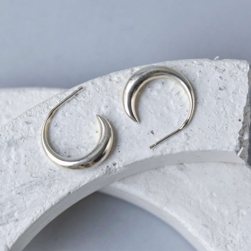 Σκουλαρίκια μισοφέγγαρα