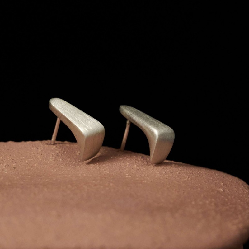 Σκουλαρίκια κυρτά ματ