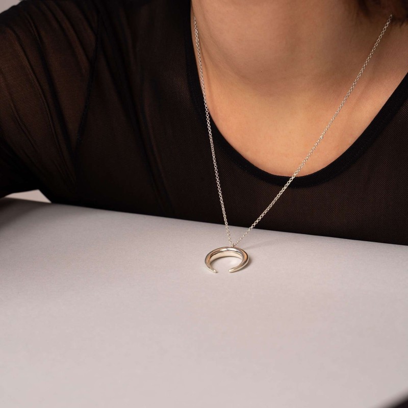 Κολιέ πέταλο