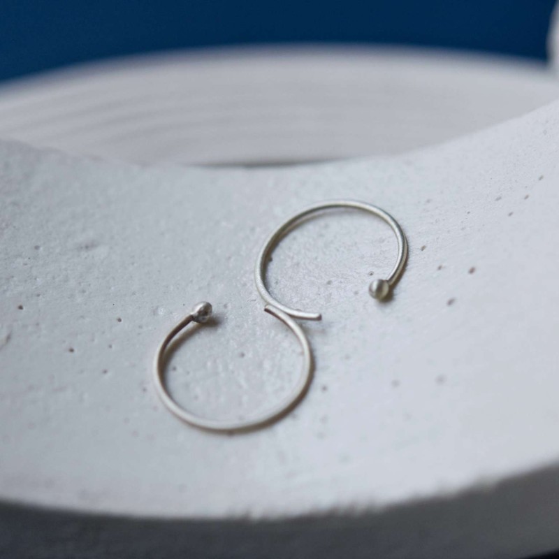 Σκουλαρίκια μικρά πέταλα