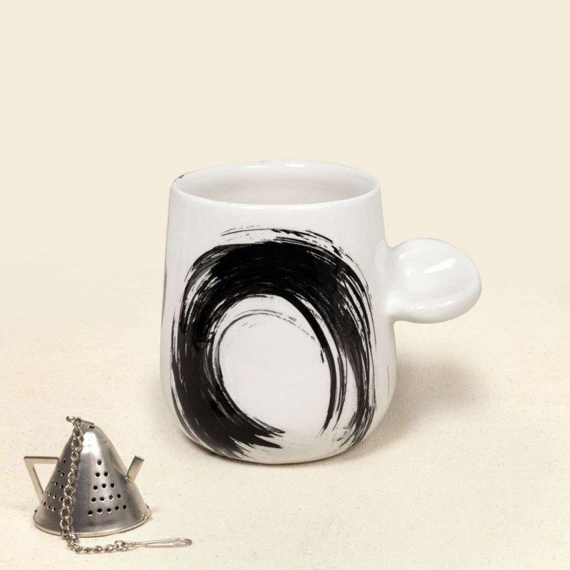 Κούπα κεραμική με μαύρους κύκλους
