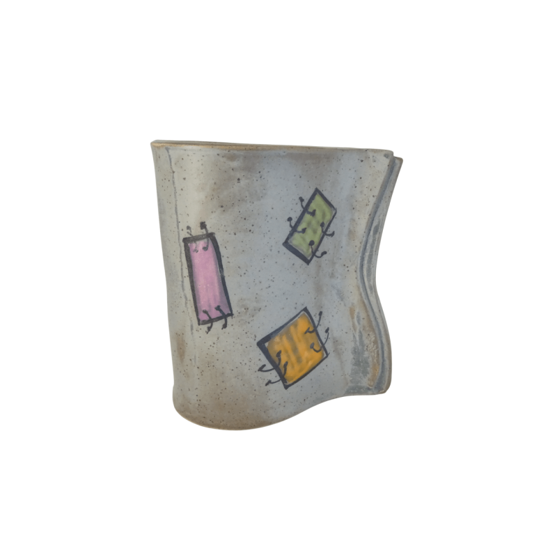 Κεραμική κούπα γκρι με μπαλώματα