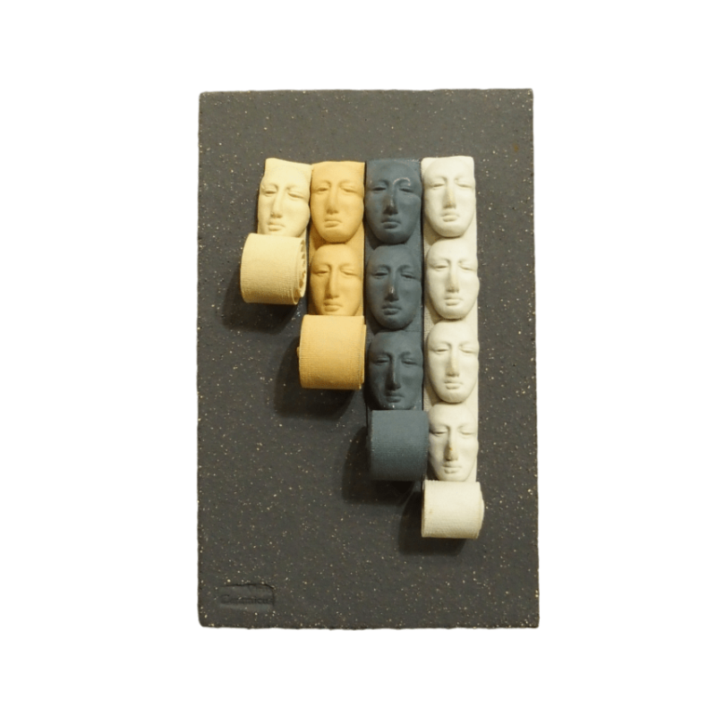 Επιτοίχιο γλυπτό