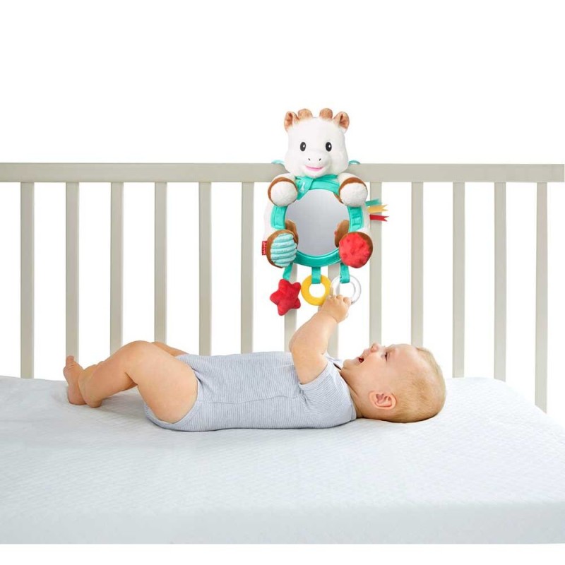 Σόφι η καμηλοπάρδαλη, Καθρέφτης με παιχνίδια