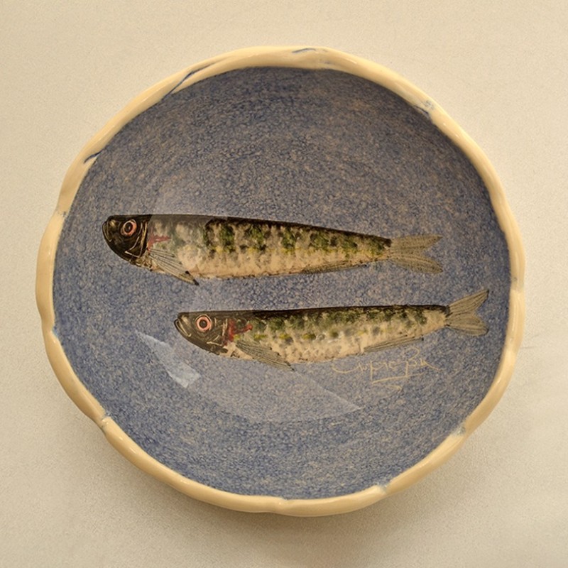 Μπολ λευκός πηλός ελεύθερο τελείωμα με σαρδέλα