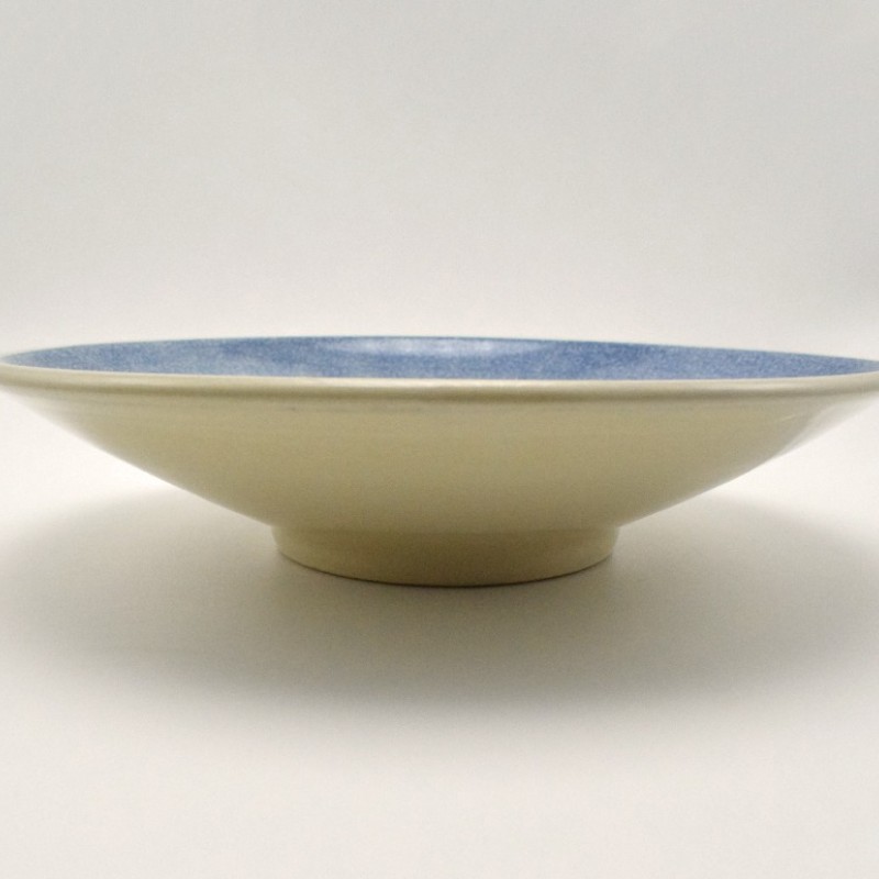 Σκουτέλι λευκός πηλός με χταπόδι σε μπλε φόντο